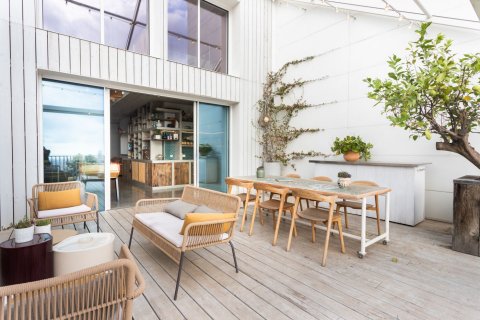 House for rent in Barcelona, Spain 7 bedrooms, No. 141038 - photo 2