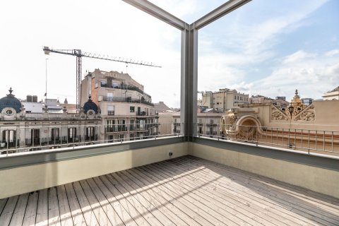 Apartament w Barcelona, Hiszpania 3 sypialnie, nr 141035 – zdjęcie 8