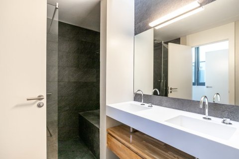 Apartament w Barcelona, Hiszpania 3 sypialnie, nr 141035 – zdjęcie 11