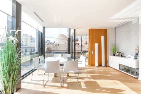 Apartament w Barcelona, Hiszpania 3 sypialnie, nr 141035 – zdjęcie 5