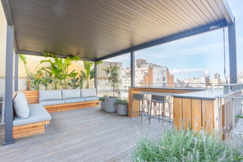 Apartament w Barcelona, Hiszpania 3 sypialnie, nr 141035 – zdjęcie 2