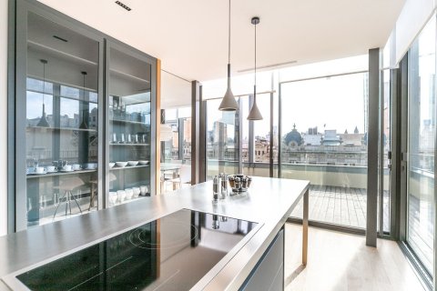 Apartament w Barcelona, Hiszpania 3 sypialnie, nr 141035 – zdjęcie 9