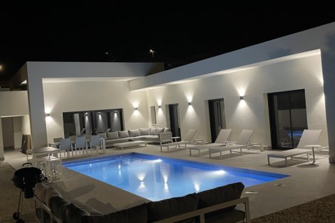 Продажа виллы в Ла Романа, Аликанте, Испания 3 спальни, 153м2 №163332 - фото 3