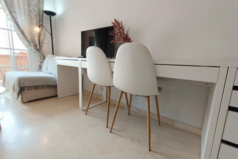 Apartamento en venta en Torrevieja, Alicante, España 37 m2 No. 182992 - foto 9