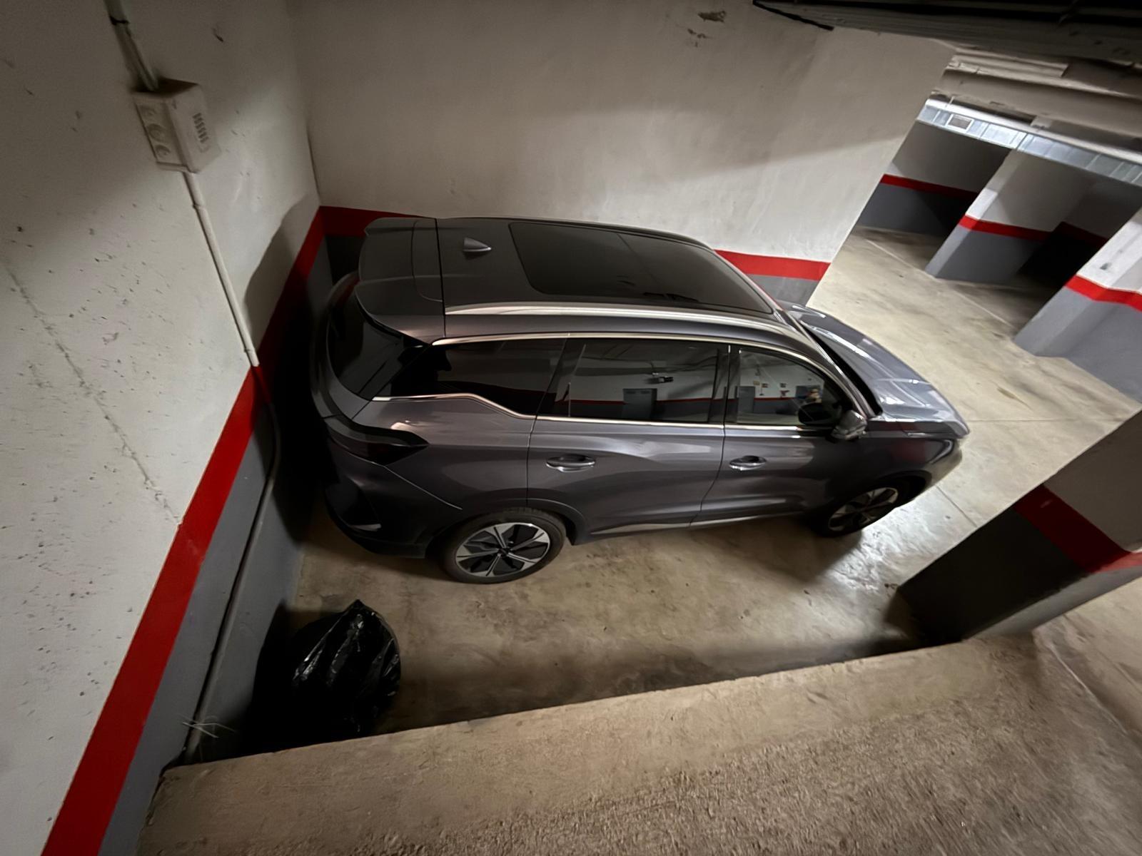 Parking à Finestrat, Alicante, Espagne No. 182989