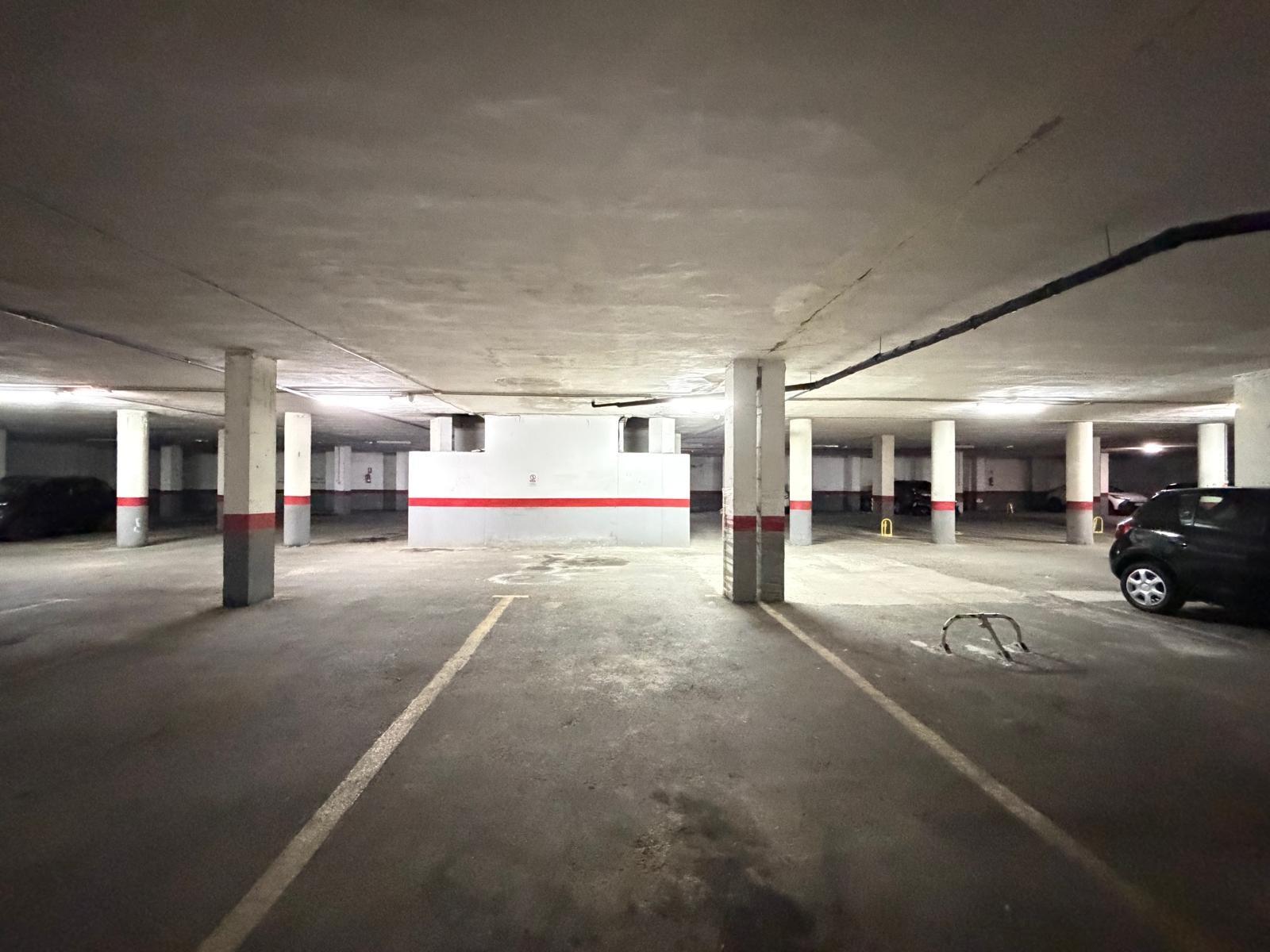 Garage in Torrevieja, Alicante, Spain 26 sq.m. No. 182995