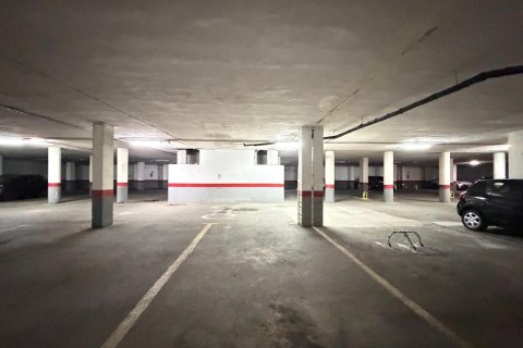 Garaż w Torrevieja, Alicante, Hiszpania 26 mkw. nr 182995 – zdjęcie 11