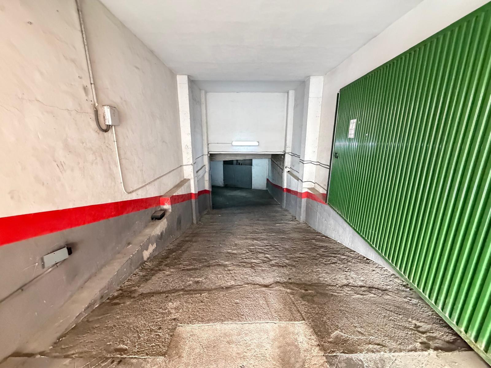 Garage in Torrevieja, Alicante, Spain 26 sq.m. No. 182995