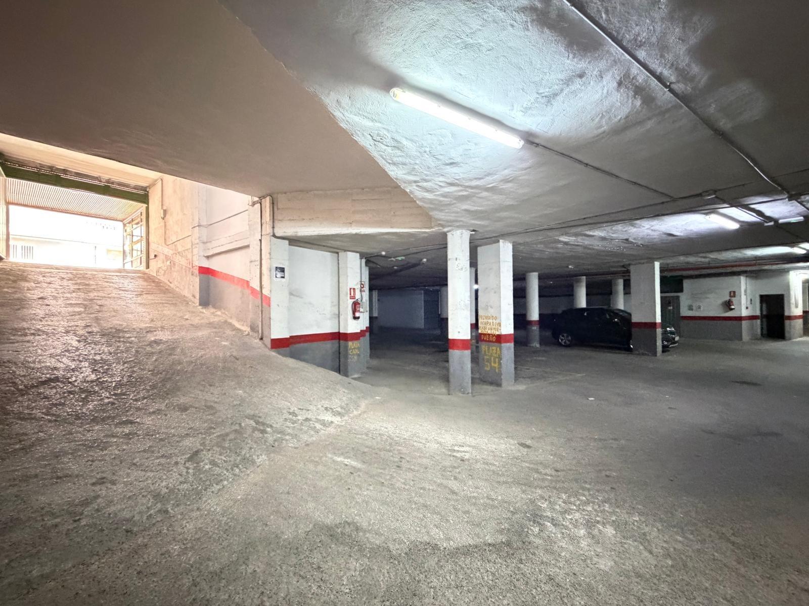 Garage in Torrevieja, Alicante, Spain 26 sq.m. No. 182995