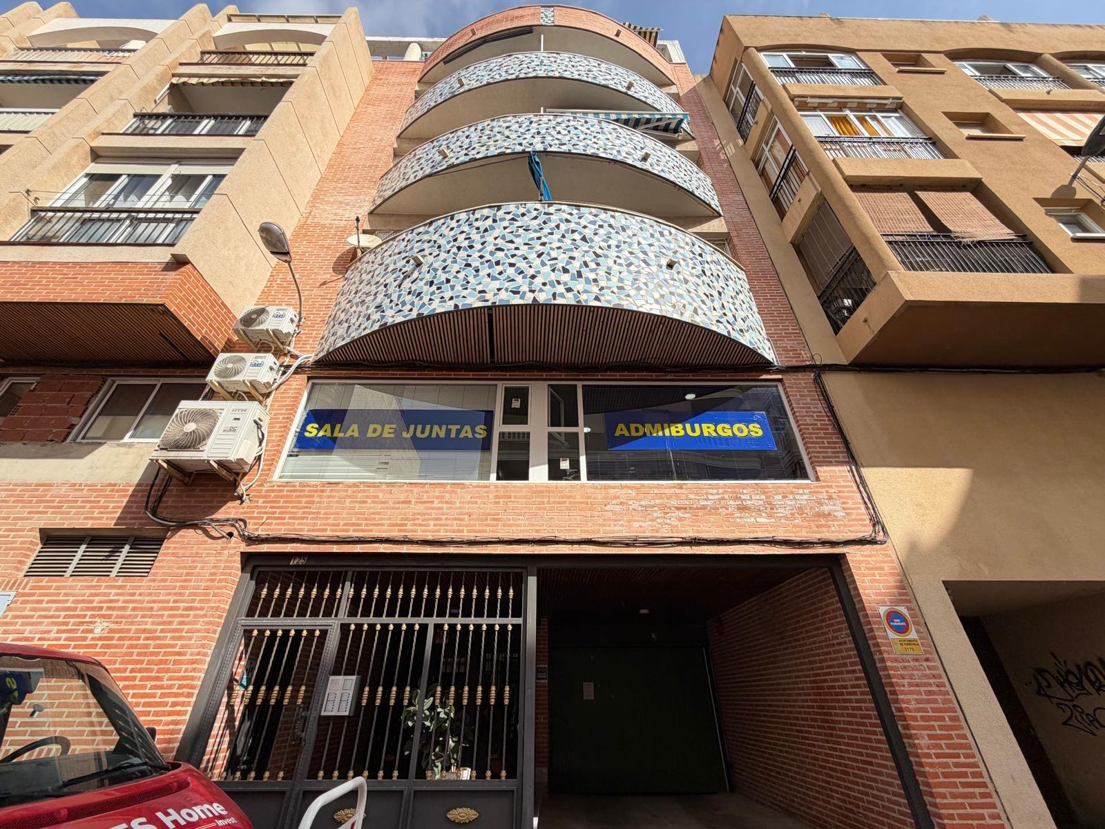 Garage in Torrevieja, Alicante, Spain 26 sq.m. No. 182995