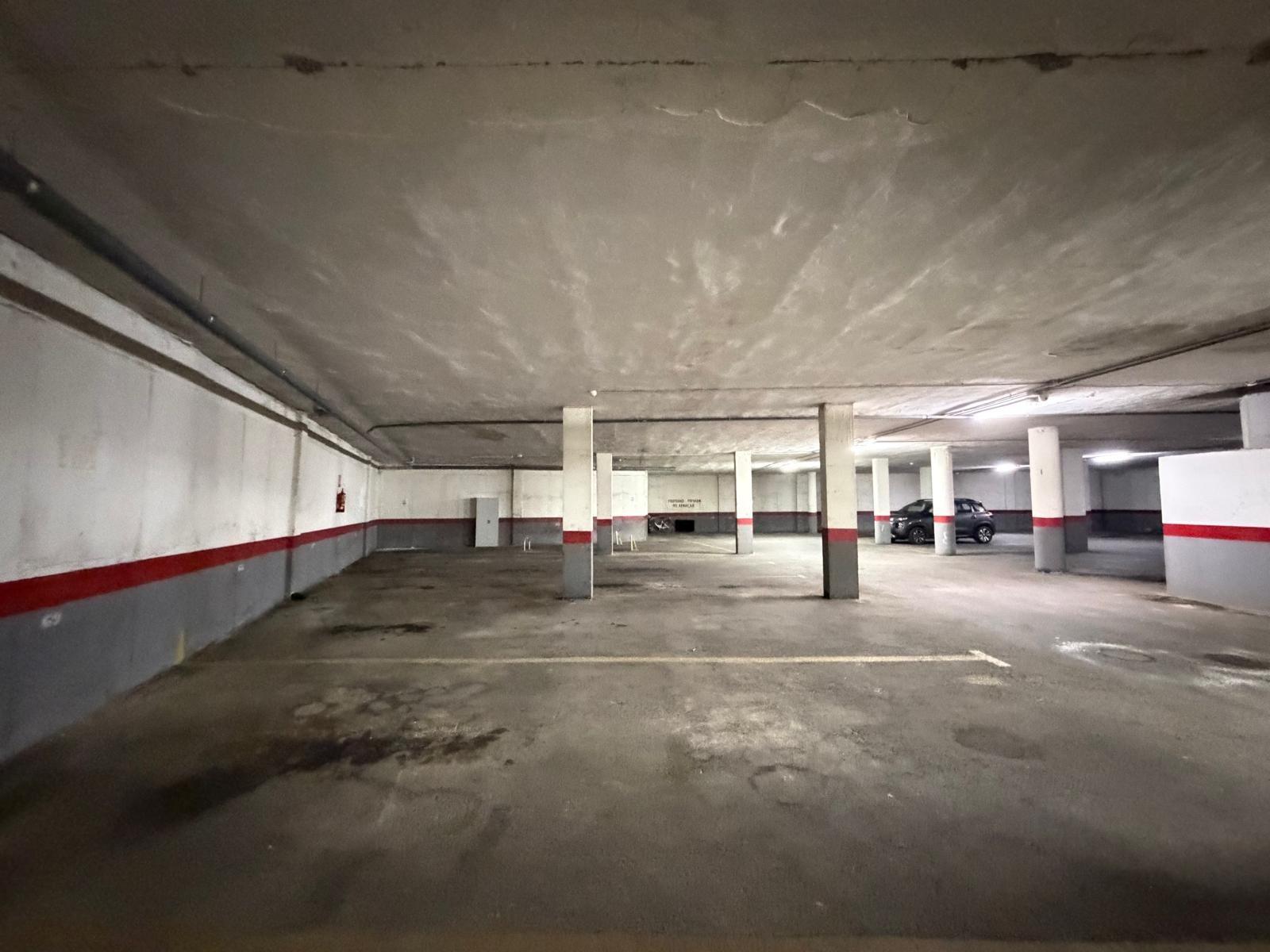 Garage in Torrevieja, Alicante, Spain 26 sq.m. No. 182995