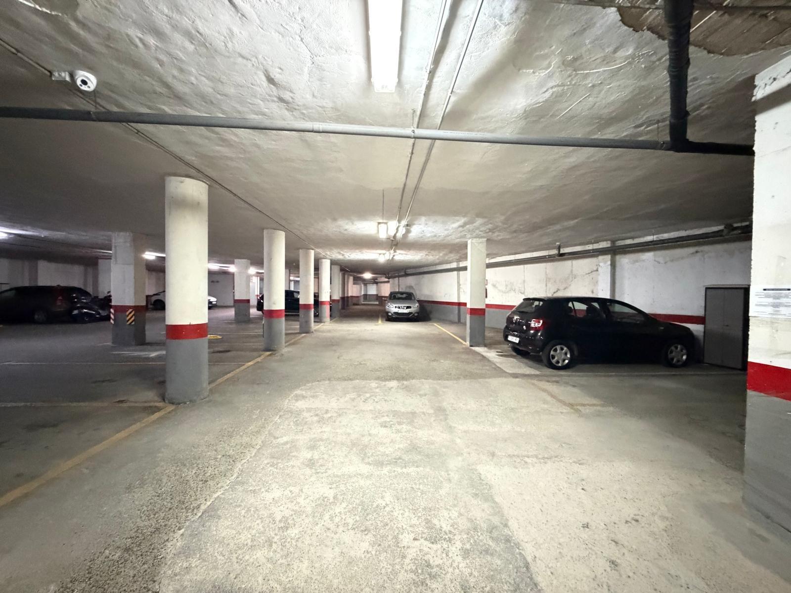 Garage in Torrevieja, Alicante, Spain 26 sq.m. No. 182995