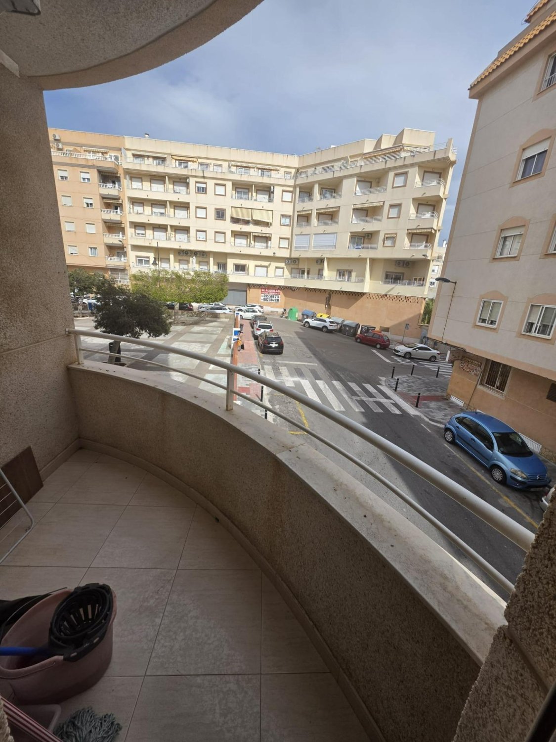 Apartamento en Torrevieja, Alicante, España 3 dormitorios,  No. 182993