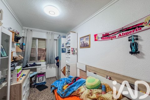 Apartment à vendre à Elche, Alicante, Espagne, 5 chambres, 105 m2 No. 172391 - photo 30