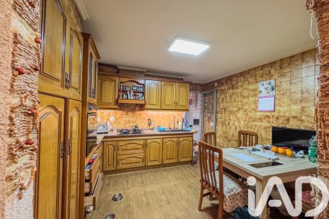 Apartment à vendre à Elche, Alicante, Espagne, 5 chambres, 105 m2 No. 172391 - photo 15