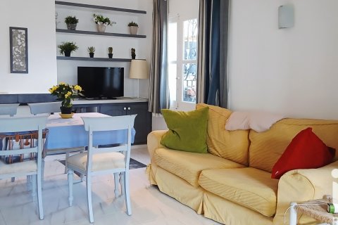 Apartament w Estepona, Malaga, Hiszpania 1 sypialnia, 58 mkw. nr 172389 – zdjęcie 9