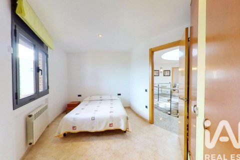 Casa in vendita a Roda de Berà, Tarragona, Spagna 6 camere da letto, 230 mq. N° 172393 - foto 13