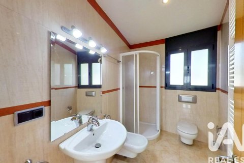 Casa in vendita a Roda de Berà, Tarragona, Spagna 6 camere da letto, 230 mq. N° 172393 - foto 23