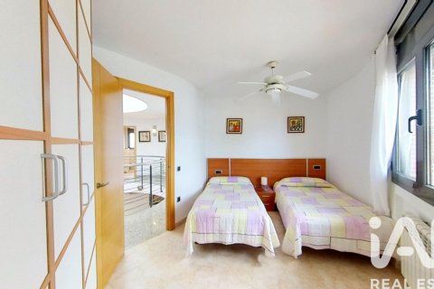 Casa in vendita a Roda de Berà, Tarragona, Spagna 6 camere da letto, 230 mq. N° 172393 - foto 16