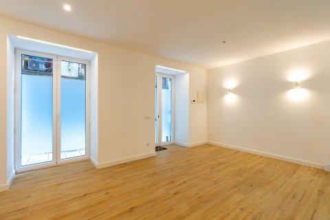 Lägenhet till salu i Madrid, Spanien 1 sovrum, 94 kvm. Nr. 149203 - foto 6