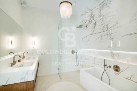 Kattohuoneisto myytävänä Marbella, Malaga, Espanja, 5 makuuhuonetta, 231 m2 No. 159153 - kuva 25