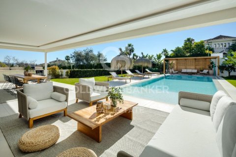 Huvila myytävänä Marbella, Malaga, Espanja, 5 makuuhuonetta, 404 m2 No. 159156 - kuva 6