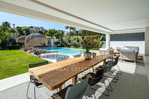 Huvila myytävänä Marbella, Malaga, Espanja, 5 makuuhuonetta, 404 m2 No. 159156 - kuva 7