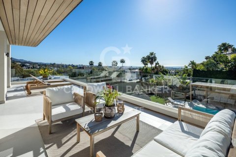 Huvila myytävänä Marbella, Malaga, Espanja, 5 makuuhuonetta, 404 m2 No. 159156 - kuva 16