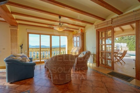 Villa for sale in Javea, Alicante, Spain 5 bedrooms,  No. 157288 - photo 12