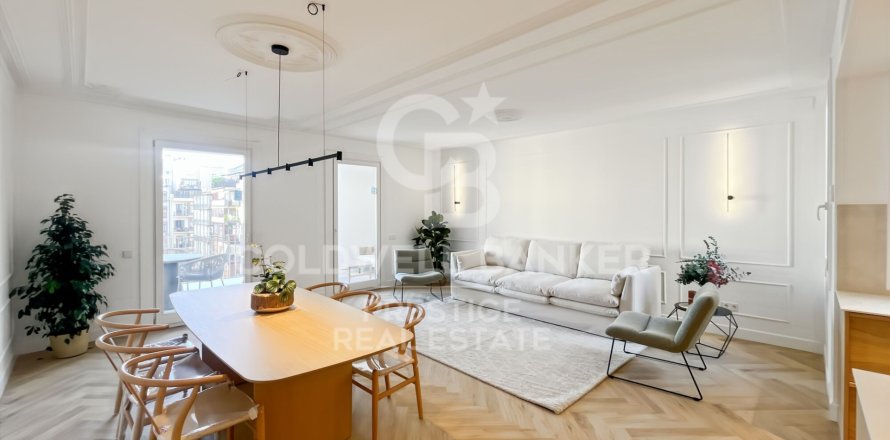 Apartamento en Barcelona, España 3 dormitorios, 155 m2 No. 157285