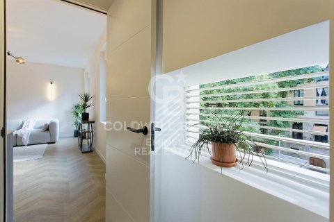 Wohnung zum Verkauf in Barcelona, Spanien 3 Schlafzimmer, 106 m2 Nr. 157283 - Foto 10