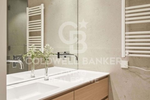 Apartamento en venta en Madrid, España 3 dormitorios, 120 m2 No. 157282 - foto 7