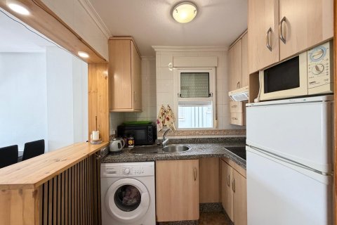 Apartamento en venta en Torrevieja, Alicante, España 2 dormitorios, 63 m2 No. 189667 - foto 15