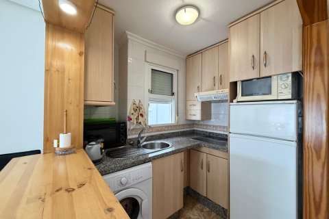 Apartamento en venta en Torrevieja, Alicante, España 2 dormitorios, 63 m2 No. 189667 - foto 16