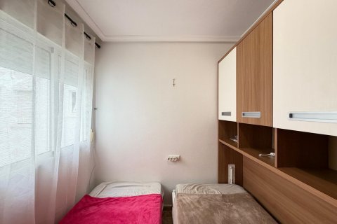 Apartamento en venta en Torrevieja, Alicante, España 2 dormitorios, 63 m2 No. 189667 - foto 6