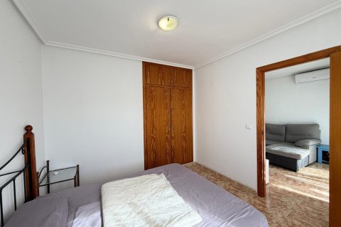 Apartamento en venta en Torrevieja, Alicante, España 2 dormitorios, 63 m2 No. 189667 - foto 23