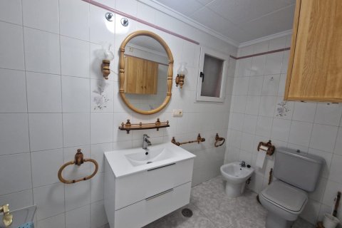 Apartment à vendre à Torrevieja, Alicante, Espagne, 3 chambres, 120 m2 No. 189664 - photo 13