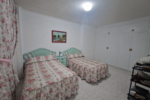 Apartment à vendre à Torrevieja, Alicante, Espagne, 3 chambres, 120 m2 No. 189664 - photo 11