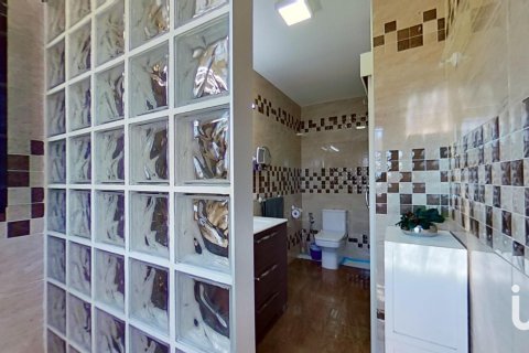 Продажа дома в Крейсель, Таррагона, Испания 3 спальни, 200м2 №153885 - фото 17