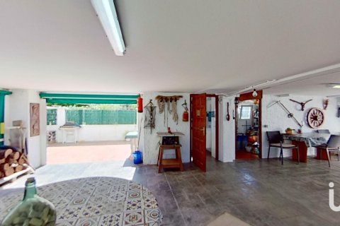 Продажа дома в Крейсель, Таррагона, Испания 3 спальни, 200м2 №153885 - фото 21