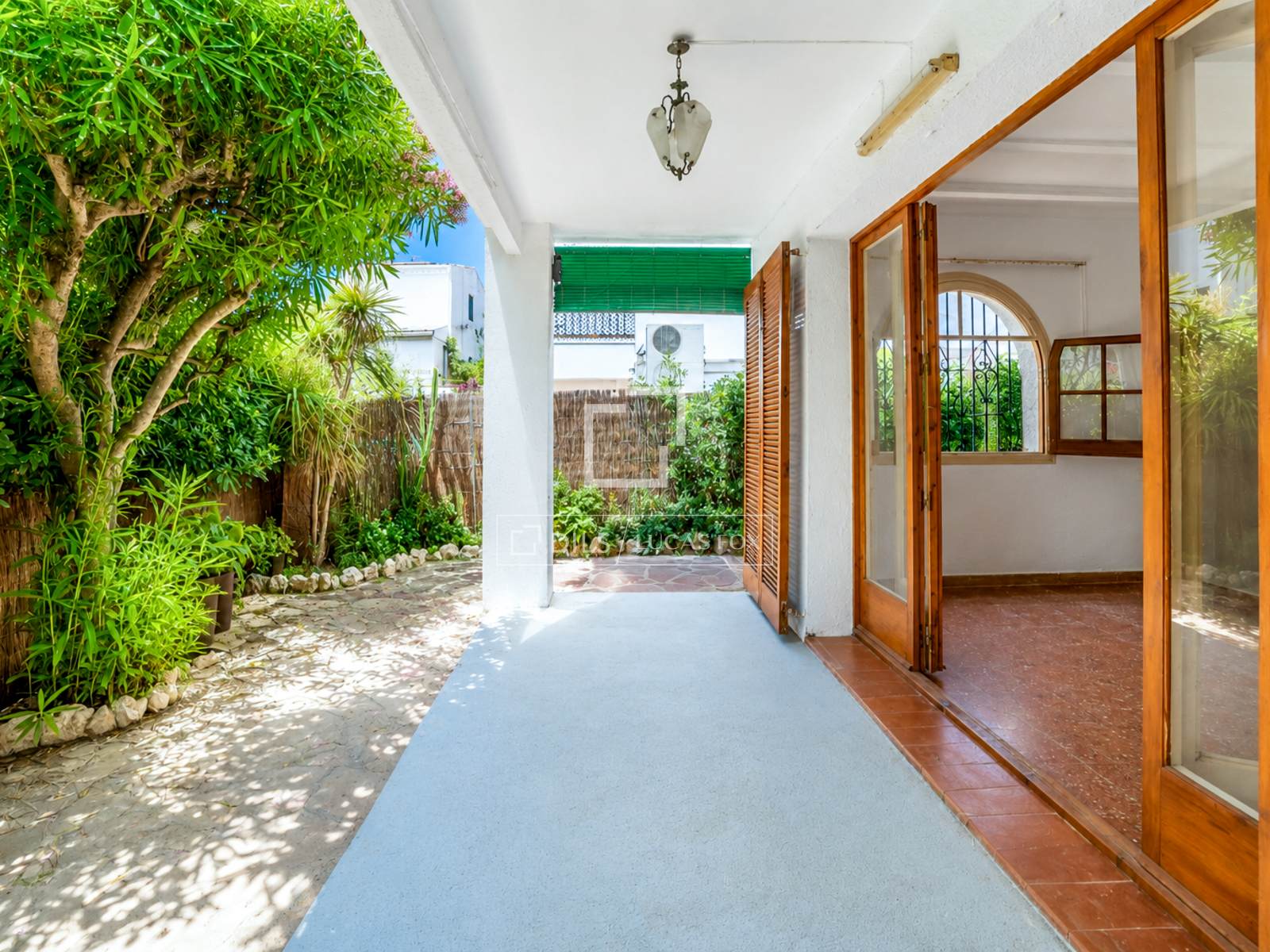 Villa à Sitges, Barcelona, Espagne 4 chambres, 174 m2 No. 192737