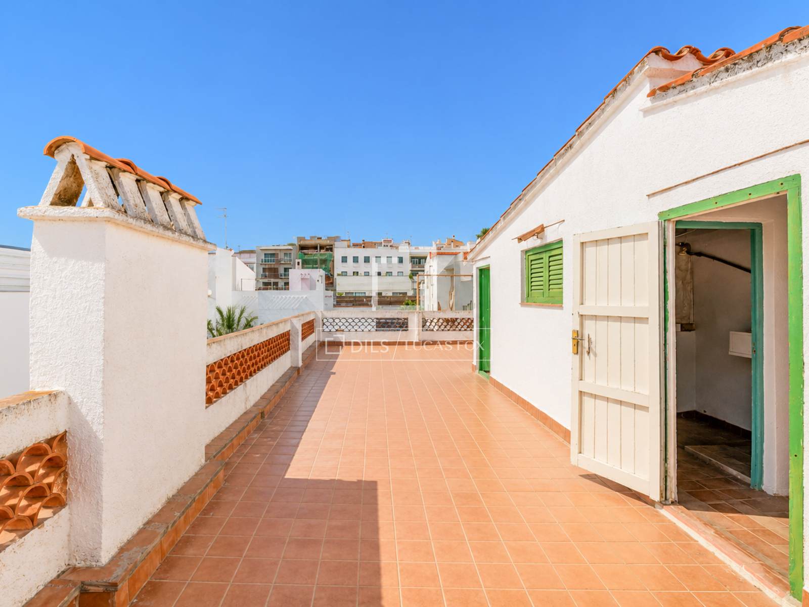Villa à Sitges, Barcelona, Espagne 4 chambres, 174 m2 No. 192737