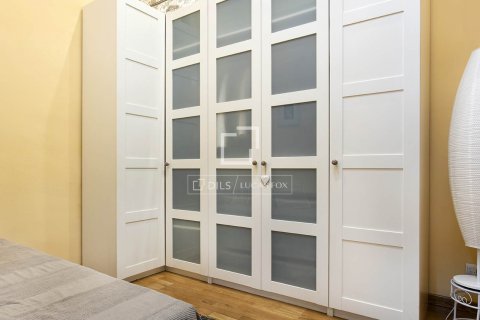 Huoneisto myytävänä Barcelona, Espanja, 3 makuuhuonetta, 137 m2 No. 192741 - kuva 22