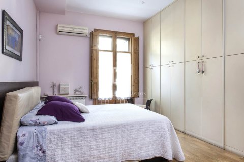 Huoneisto myytävänä Barcelona, Espanja, 3 makuuhuonetta, 137 m2 No. 192741 - kuva 18