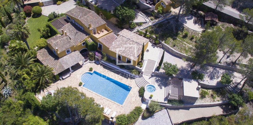 Finca Sitges, Barcelona, Espanja 9 makuuhuonetta, 777 m2 No. 192739