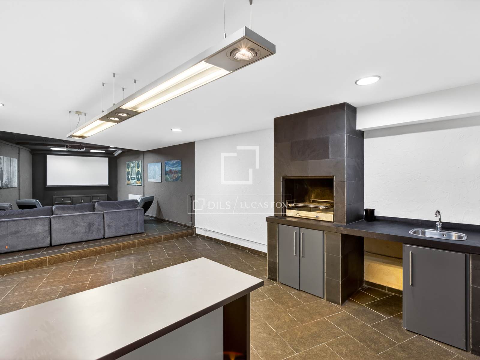 Huvila Mataro, Barcelona, Espanja 5 makuuhuonetta, 444 m2 No. 192738