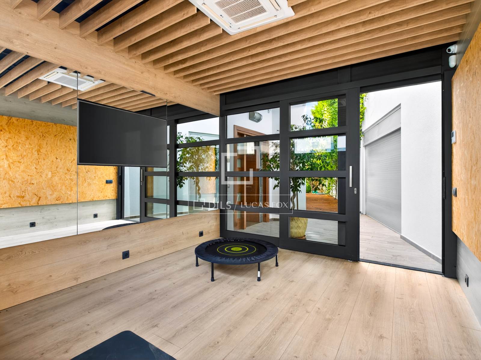 Huvila Mataro, Barcelona, Espanja 5 makuuhuonetta, 444 m2 No. 192738