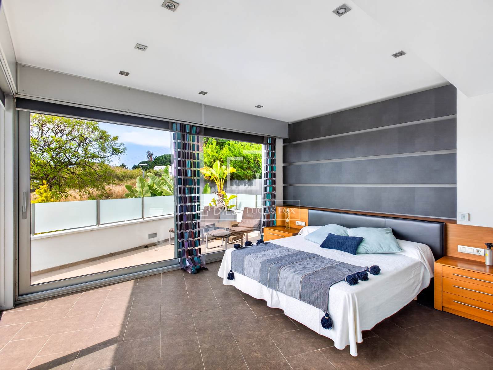 Huvila Mataro, Barcelona, Espanja 5 makuuhuonetta, 444 m2 No. 192738
