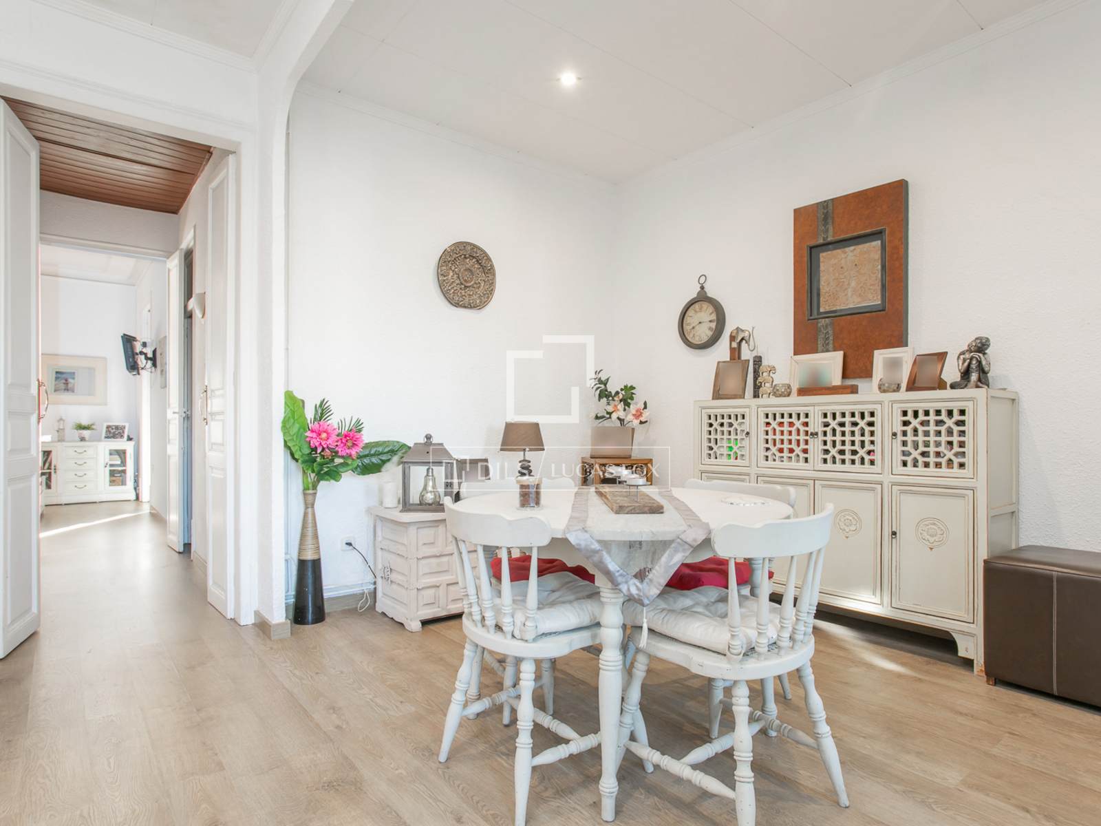 Huoneisto Barcelona, Espanja 3 makuuhuonetta, 85 m2 No. 192740