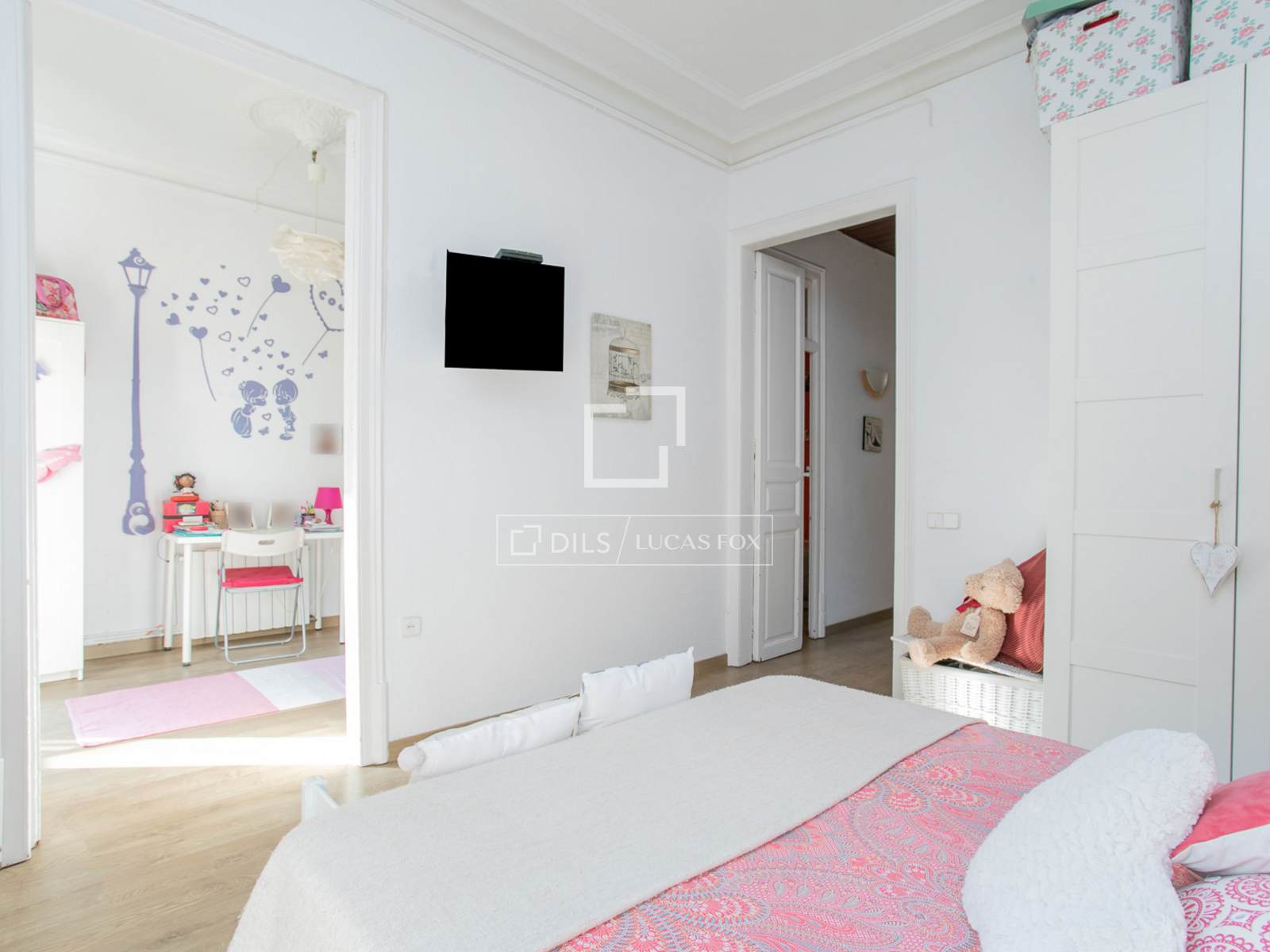 Huoneisto Barcelona, Espanja 3 makuuhuonetta, 85 m2 No. 192740